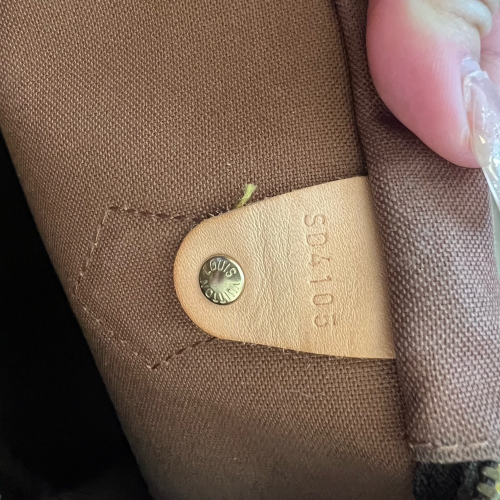 **SOLD**Authentic Louis Vuitton Speedy Bandoulière 35 - Picture 17 of 17